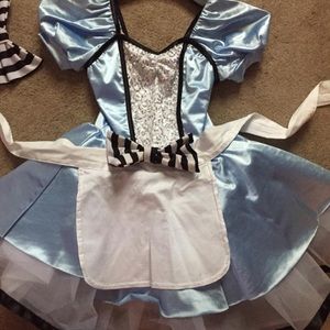 Alice in Wonderland dance costume Halloween